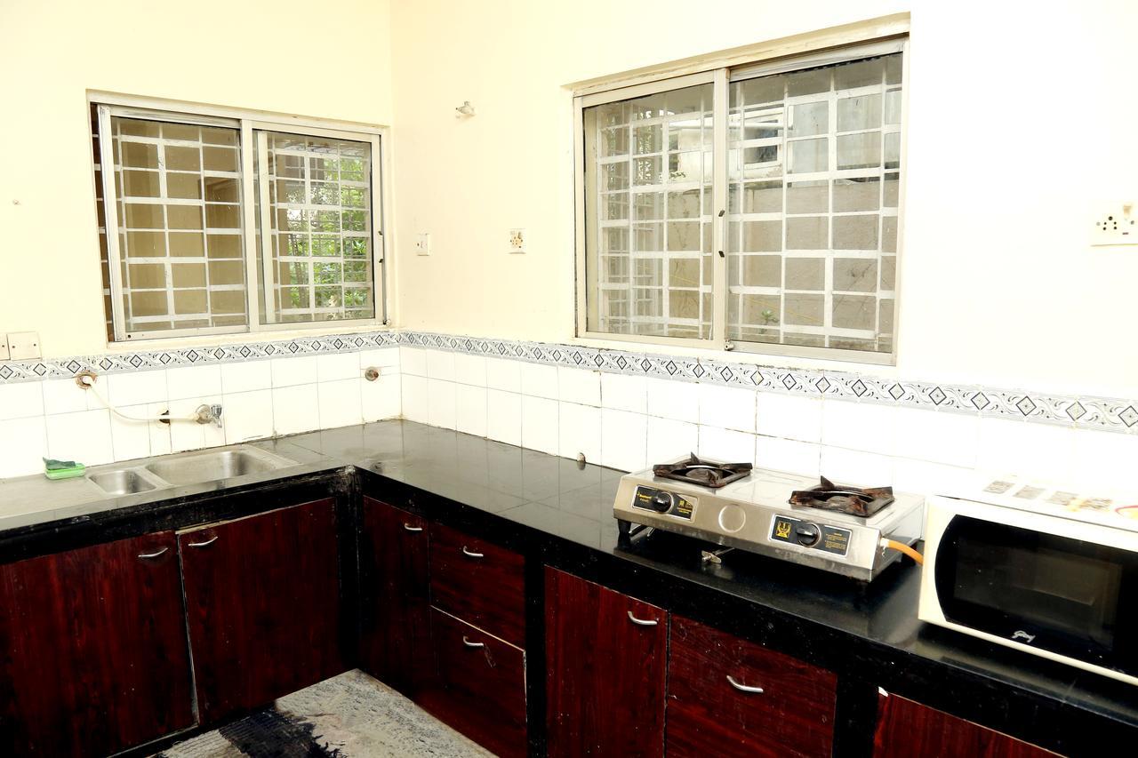 شيناي Rich Inn Suites - Next To Accord Metropolitian. المظهر الخارجي الصورة